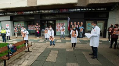 Los médicos van a huelga, la primera en 25 años, en plena segunda ola del coronavirus 
