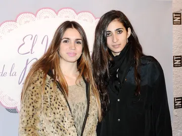 Alba Flores y Elena Furiase Alba Flores y Elena Furiase