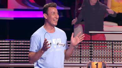 ¿Qué son los ‘Forkinawers’? Arturo Valls flipa ante la efusiva presentación de Luy Marlo en '¡Ahora caigo!'