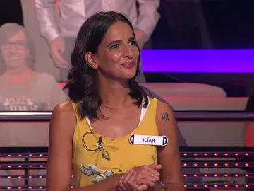 Icíar deja flipado a Arturo Valls con su último viaje en grupo Icíar deja flipado a Arturo Valls con su último viaje en grupo