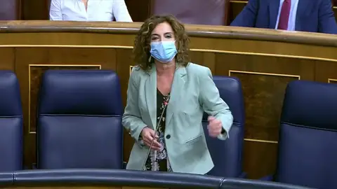 Gobierno y PP se acusan mutuamente de subir los impuestos Gobierno y PP se acusan mutuamente de subir los impuestos