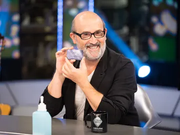 Javier Cámara, invitado del club Platino de 'El Hormiguero 3.0', recuerda sus momentazos en el programa: "Quiero que borréis todas esas imágenes" Javier Cámara, invitado del club Platino de 'El Hormiguero 3.0', recuerda sus momentazos en el programa: "Quiero que borréis todas esas imágenes"
