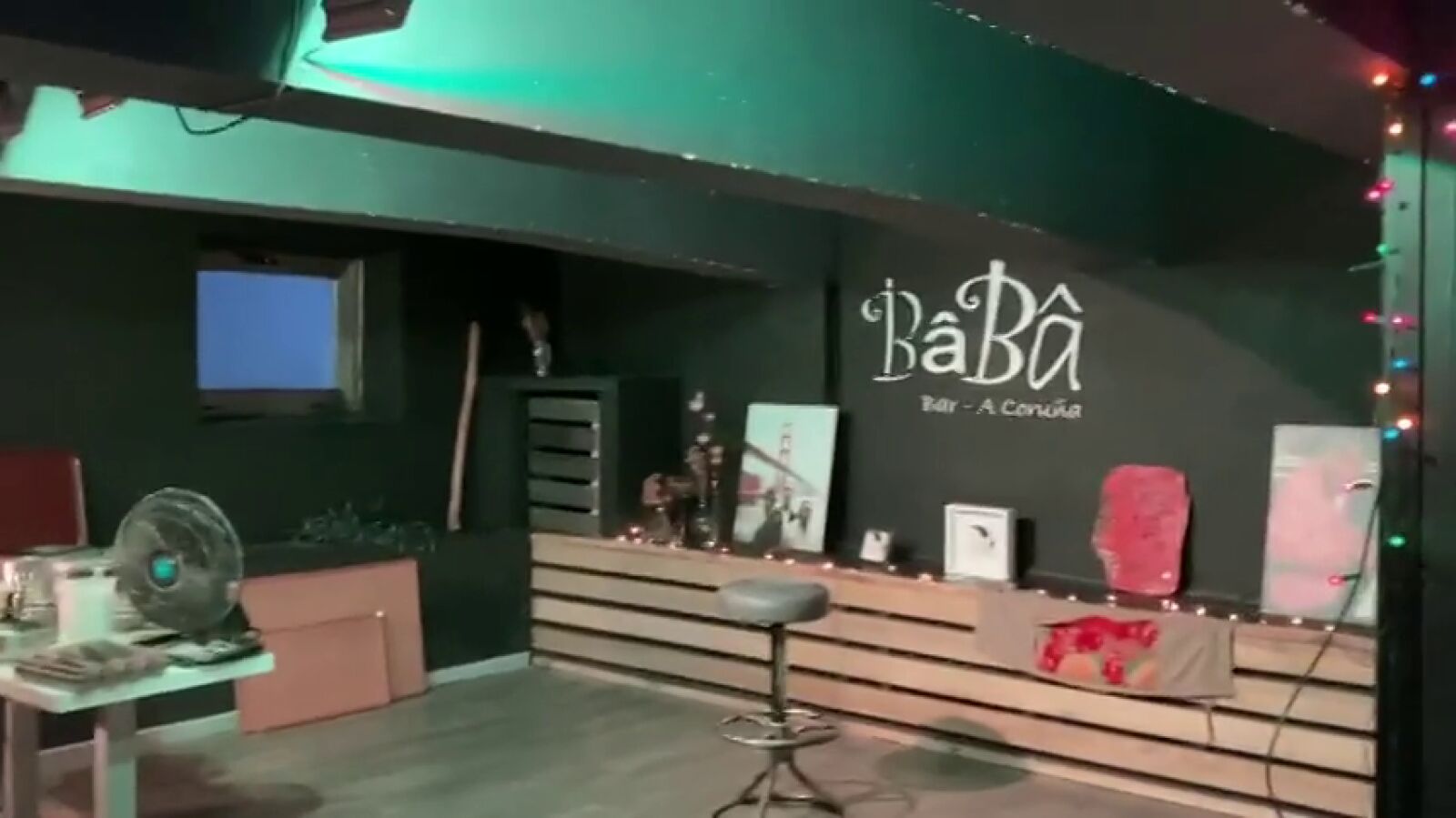 Cristina anuncia el cierre por el coronavirus del mítico 'BaBa Bar' de A Coruña: 