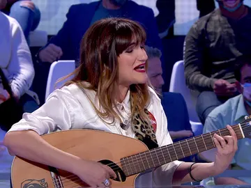 Rozalén conquista con ‘Que no, que no’: “Nadie puede dar amor si no se ama primero a sí mismo” Rozalén conquista con ‘Que no, que no’: “Nadie puede dar amor si no se ama primero a sí mismo”