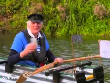 Mick Stanely, exmilitar de 80 años, construye un barco de hojalata para navegar 160 kilómetros