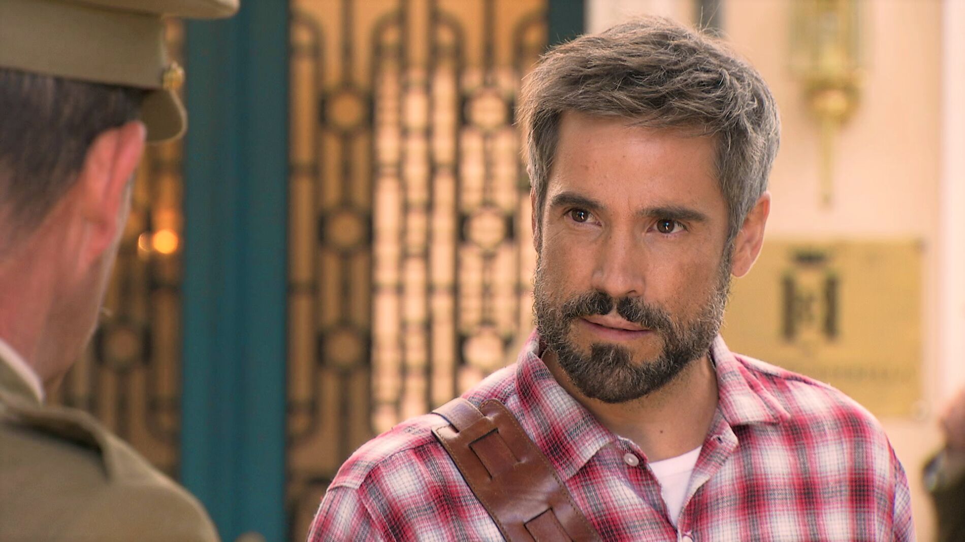 Gorka y Beltr&aacute;n, enfrentados por sus ideas pol&iacute;ticas muy diferentes