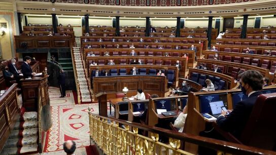 Salvador Illa defiende la pr&oacute;rroga del estado de alarma ante el Pleno del Congreso