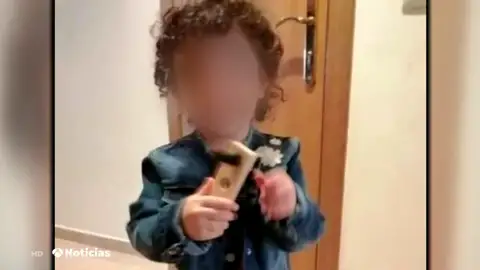 La pequeña Amelia, desaparecida durante horas en Barcelona La pequeña Amelia, desaparecida durante horas en Barcelona