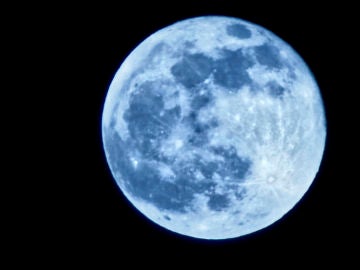 Hoy puedes ver la luna azul, ¿qué es y por qué se llama así?