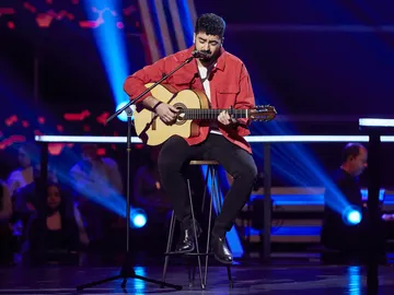 Gonzalo Alhambra canta 'Qué bonita la vida' en los Asaltos de 'La Voz' Gonzalo Alhambra canta 'Qué bonita la vida' en los Asaltos de 'La Voz'