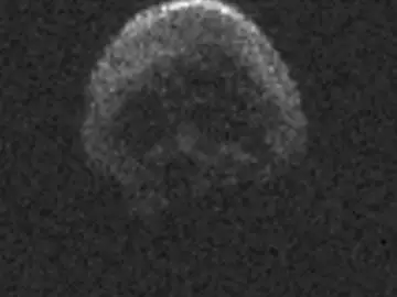 Un asteroide con forma de calavera pasará a 40 millones de kilómetros de la Tierra en la noche de Halloween Un asteroide con forma de calavera pasará a 40 millones de kilómetros de la Tierra en la noche de Halloween