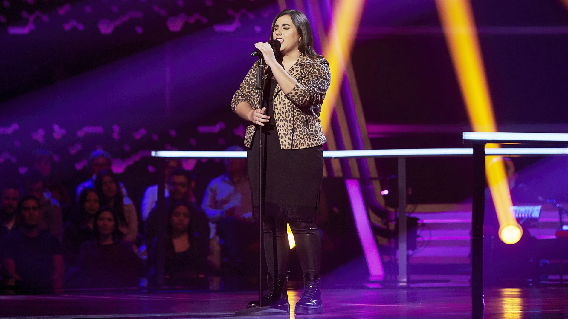 Sara Fuente canta 'Goodbyes' en los Asaltos de 'La Voz'