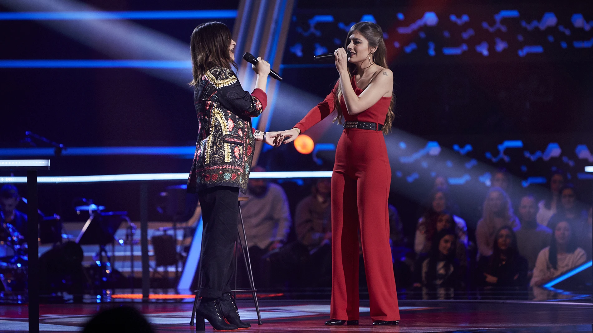 Laura Pausini y Cristina Montoya enamoran cantando juntas 'Nadie ha dicho' en los Asaltos de 'La Voz'