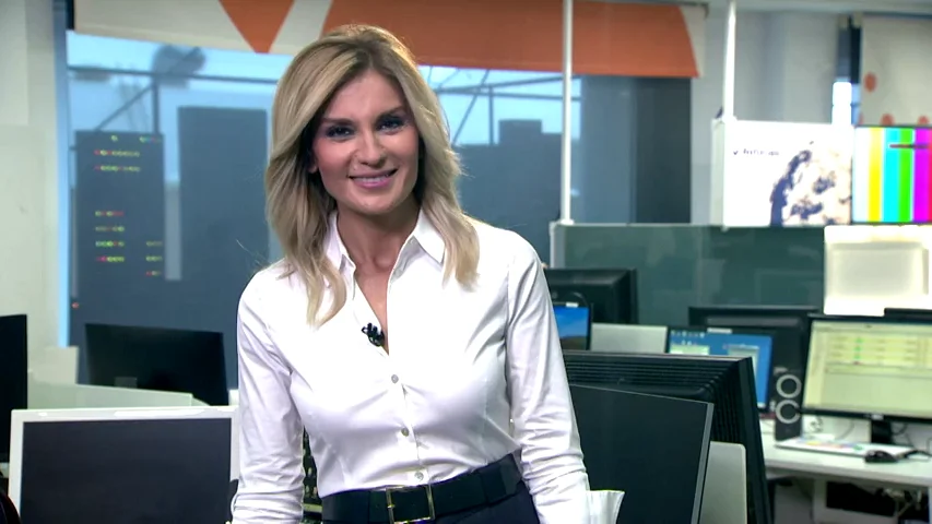 Sandra Golpe te explica cómo escuchar Antena 3 Noticias en Alexa Sandra Golpe te explica cómo escuchar Antena 3 Noticias en Alexa
