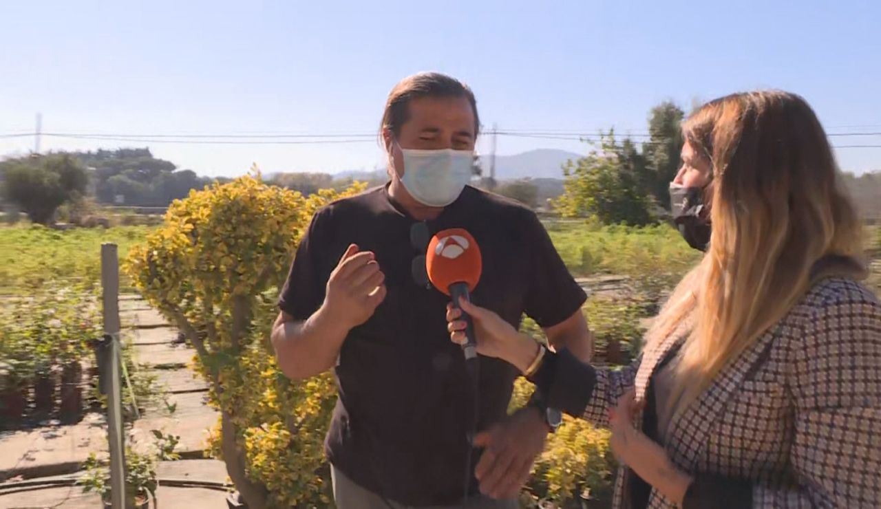 Se lleva por error a una niña que no es su hija. Se lleva por error a una niña que no es su hija.