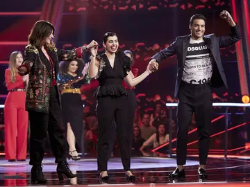 Laura Pausini y Carlos Rivera escogen a Paula Espinosa en los Asaltos de 'La Voz' Laura Pausini y Carlos Rivera escogen a Paula Espinosa en los Asaltos de 'La Voz'