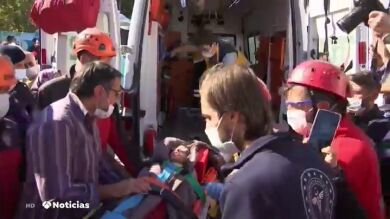 Rescatan con vida a una chica de 16 años tras el terremoto de Turquía: 