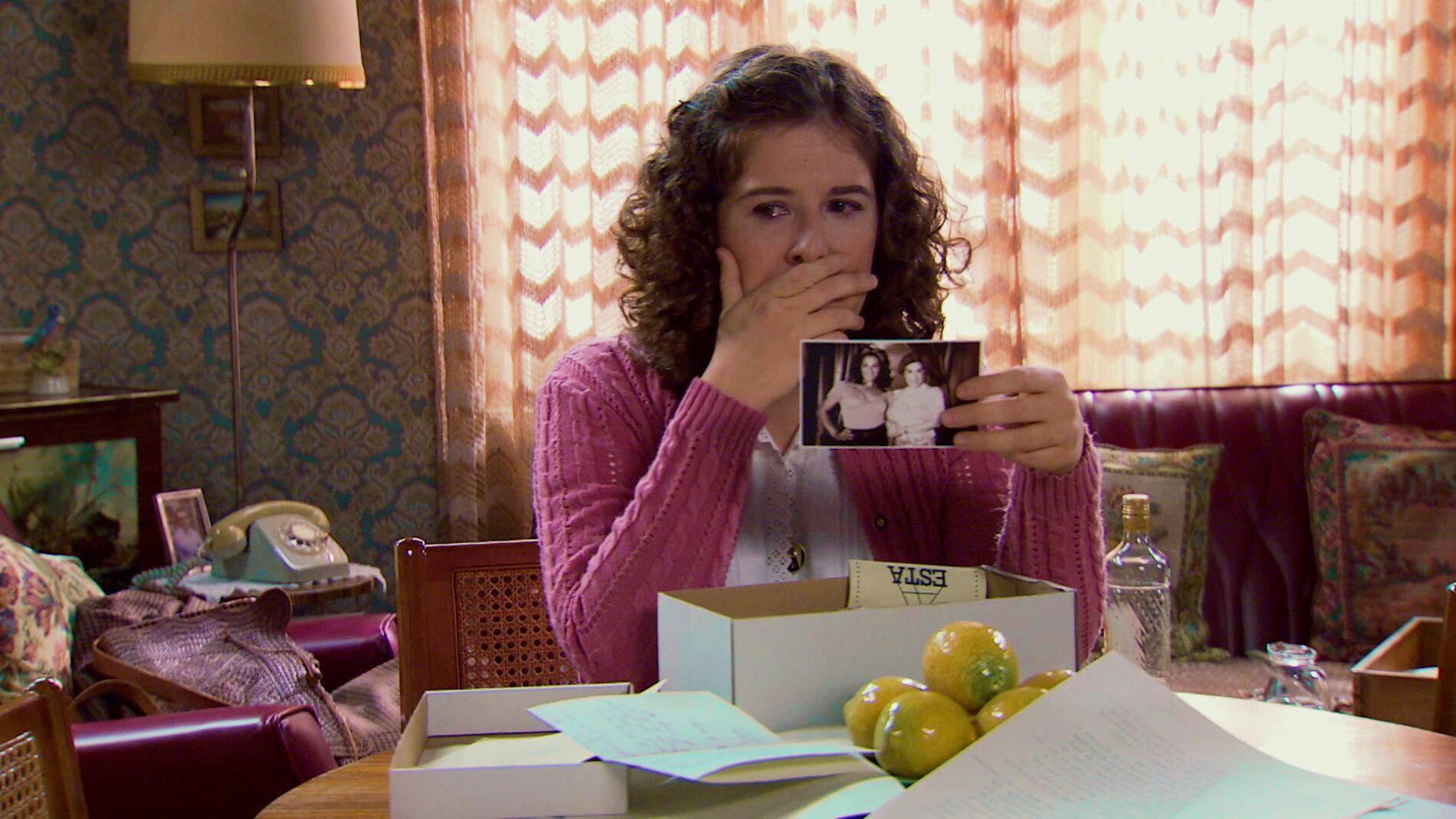 Virginia trata de confirmar si su madre fue realmente la Mesalina