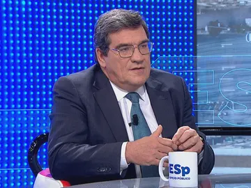 José Luis Escrivá señala que "no le consta" que el Gobierno este estudiando un confinamiento domiciliario José Luis Escrivá señala que "no le consta" que el Gobierno este estudiando un confinamiento domiciliario