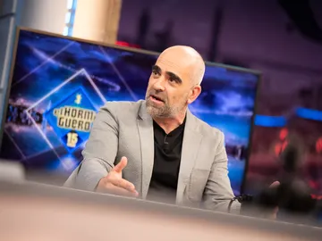 Luis Tosar defiende a Sara Sálamo tras la dura polémica vivida en redes sociales con Isco: "Vivimos en un país muy machista" Luis Tosar defiende a Sara Sálamo tras la dura polémica vivida en redes sociales con Isco: "Vivimos en un país muy machista"