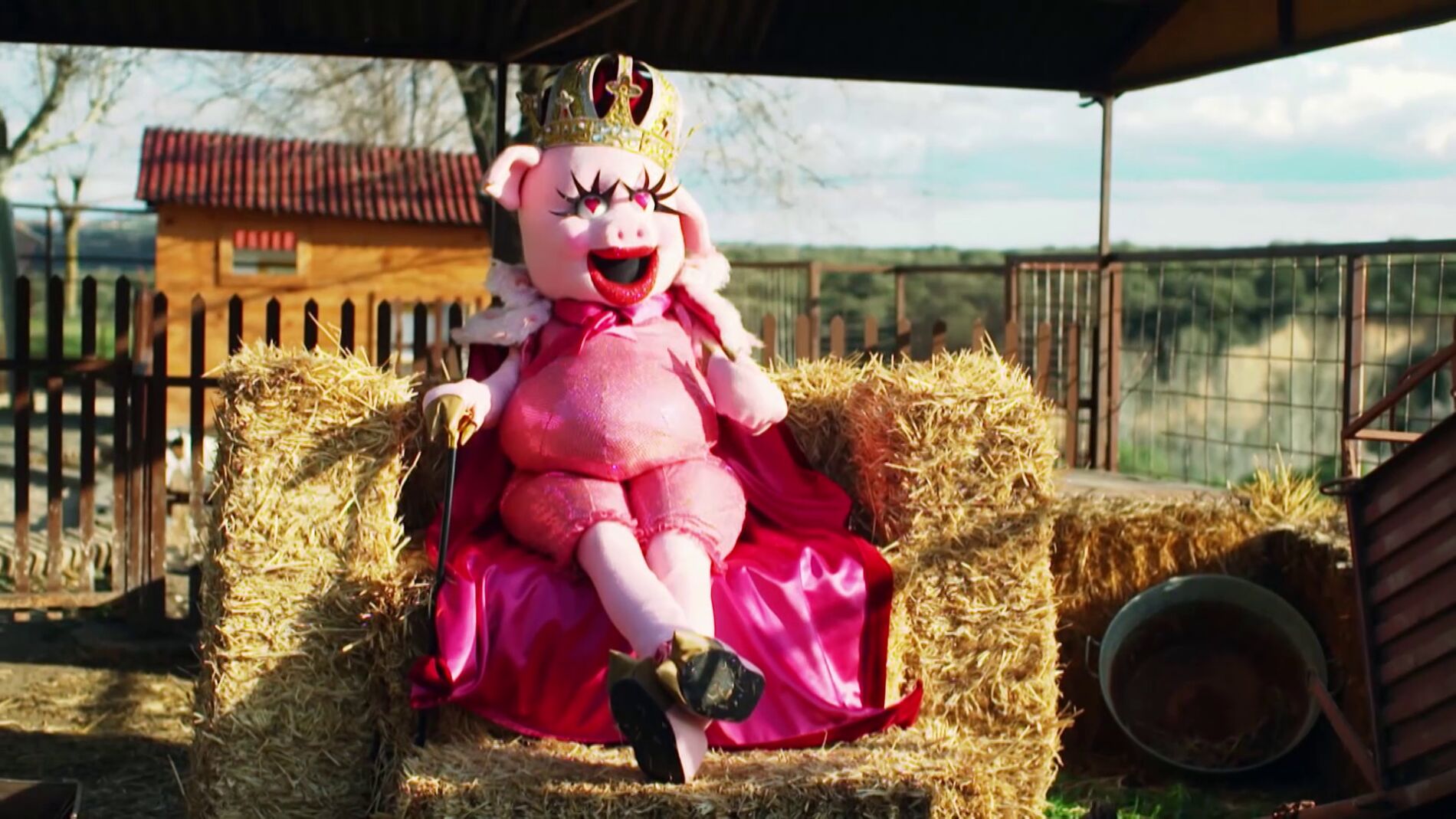 La confesi&oacute;n de la Cerdita: &ldquo;Tengo lazos muy cercanos con la realeza espa&ntilde;ola