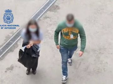 Una taquillera de RENFE y un joven de Milán entre los 99 grafiteros detenidos por daños a vagones de metro y tren en Barcelona