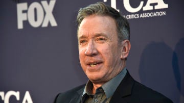 La Imagen De Tim Allen Antes De Navidad Donde Dice Que Esta Haciendo La Transicion A Papa Noel