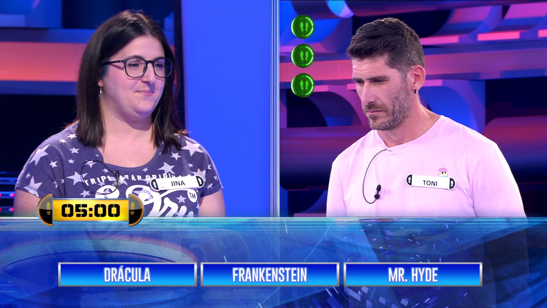 &iquest;Caer&iacute;as por la trampilla? Dr&aacute;cula, Frankenstein y Mr. Hyde meten miedo en este &lsquo;Entre tres&rsquo; para expertos en literatura de terror