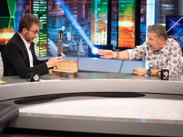 Alberto Chicote sorprende a Pablo Motos con un regalo único en 'El Hormiguero 3.0'