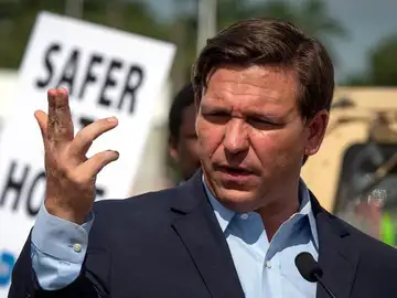 Ron DeSantis, gobernador de Florida. Ron DeSantis, gobernador de Florida.