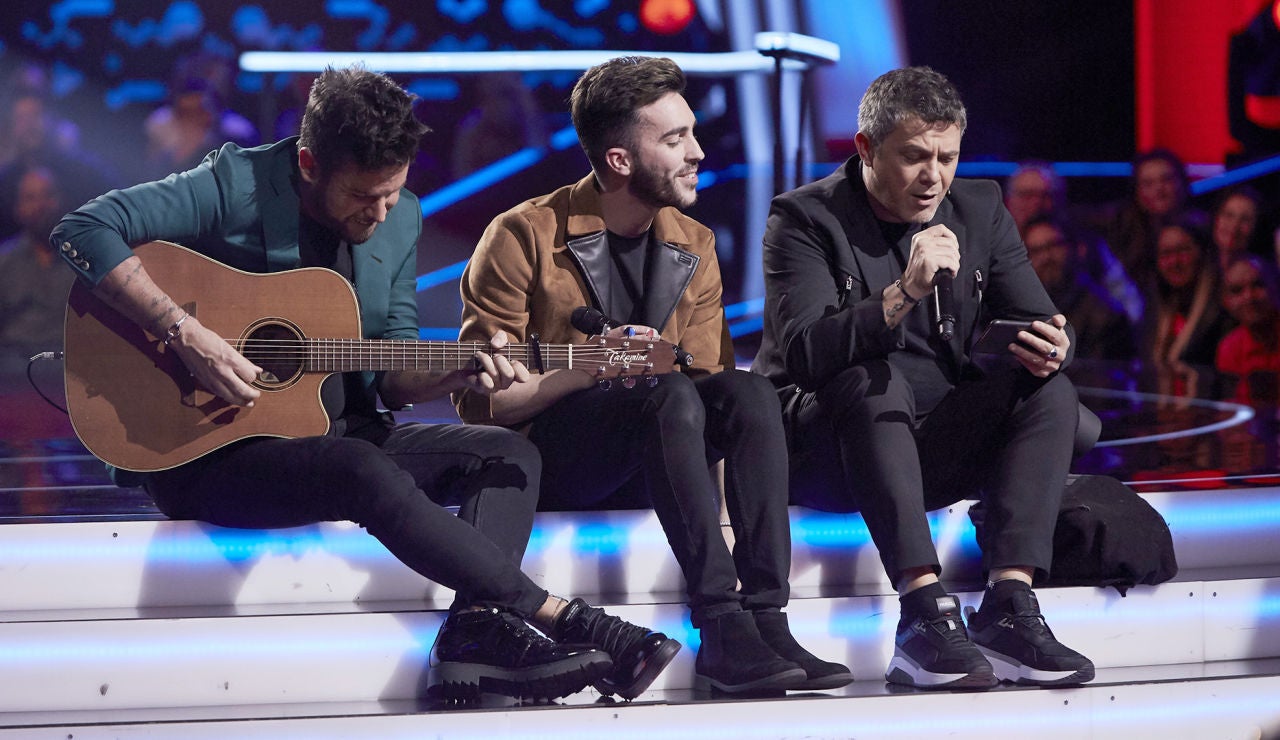 Alejandro Sanz canta con Iv&aacute;n Feria su tema &lsquo;Para que no llores&rsquo;, el gran momento de la Batalla Final de &lsquo;La Voz&rsquo;