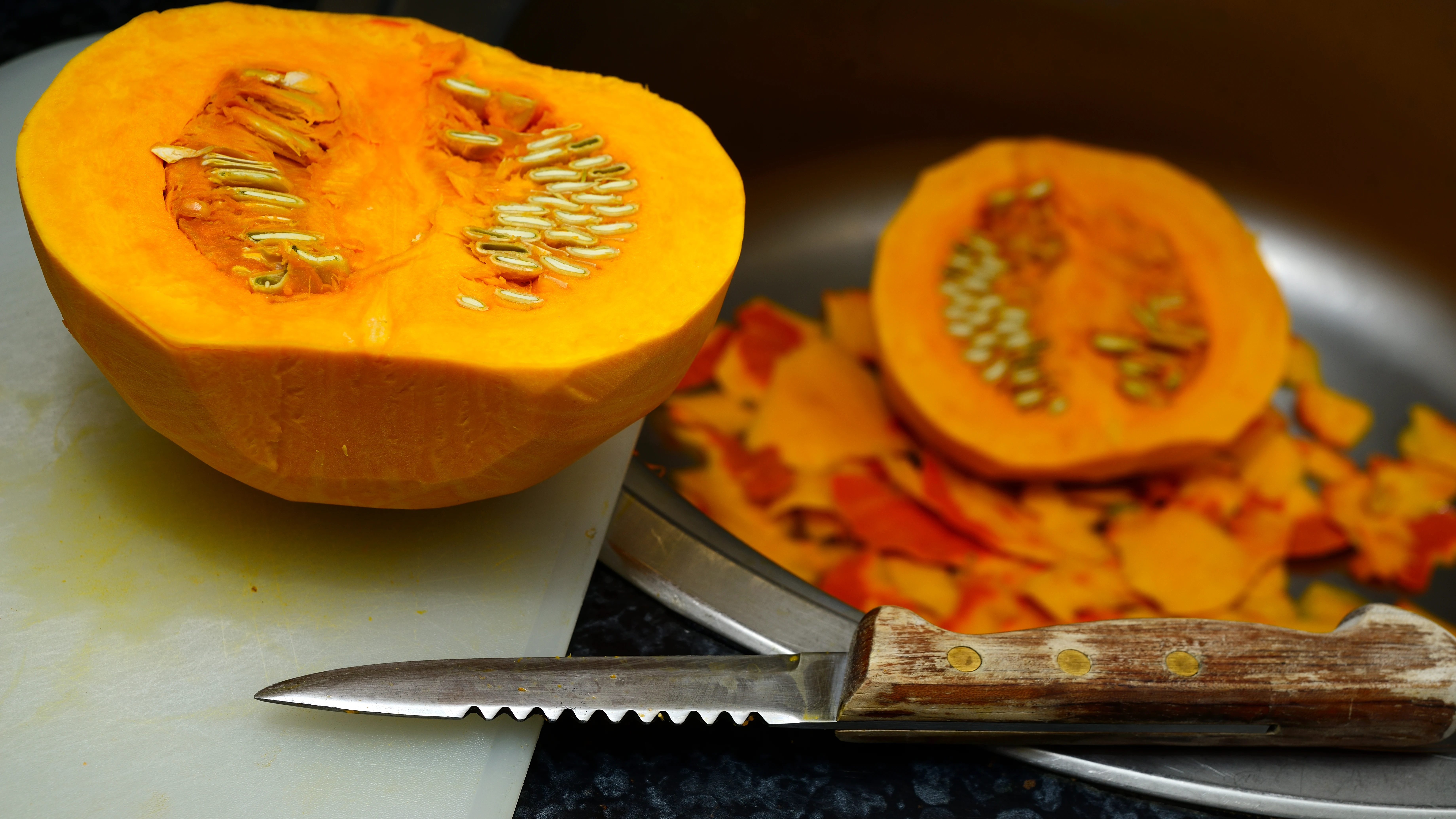 Cómo pelar una calabaza Cómo pelar una calabaza
