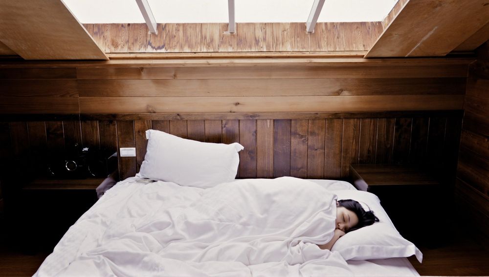 Investigan si la melatonina, "la hormona del sueño" ayuda a luchar contra el coronavirus