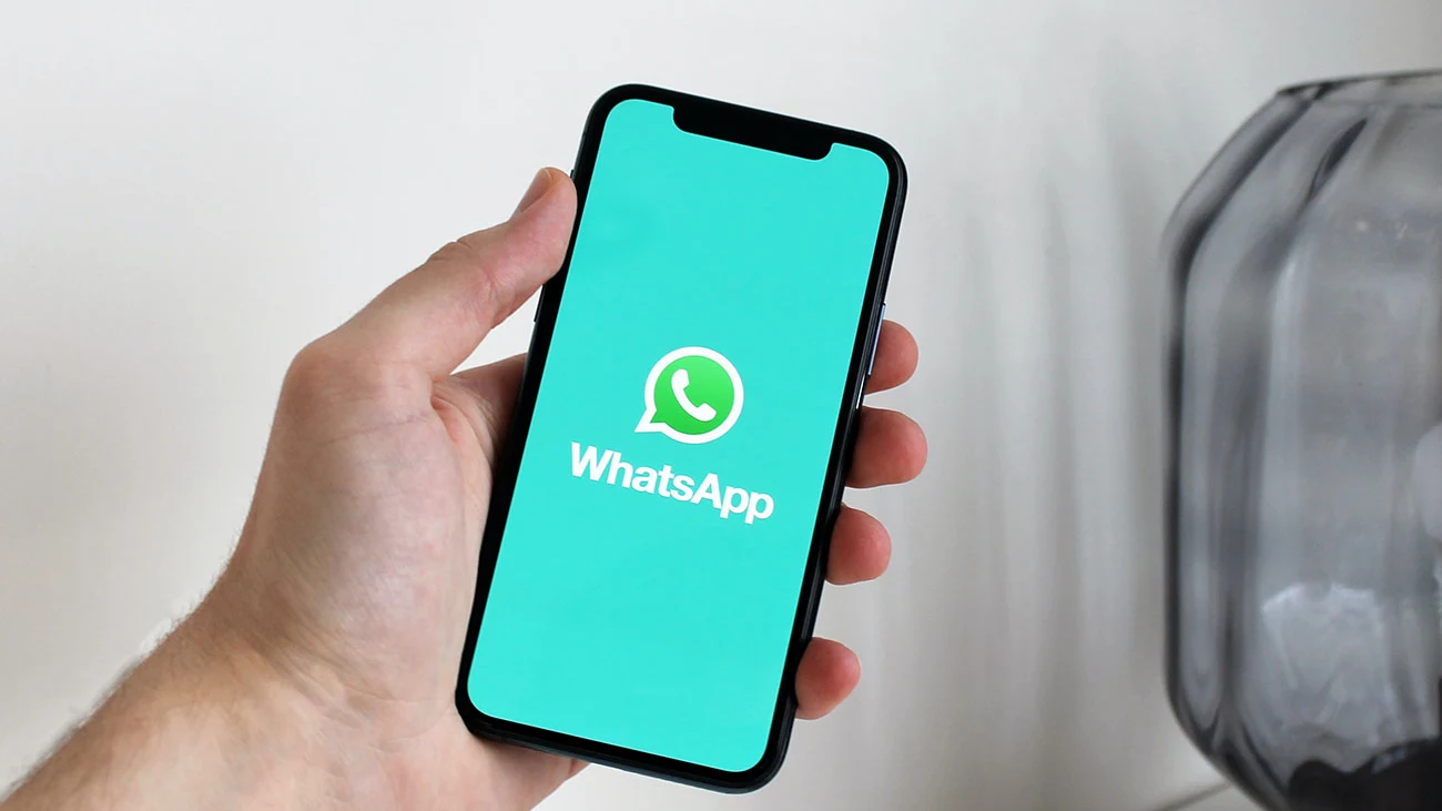 WhatsApp WhatsApp