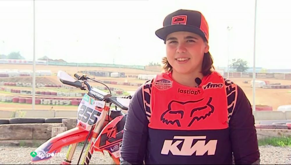 Daniela Guillén, el nuevo fenómeno del motocross español con tan solo 14 años