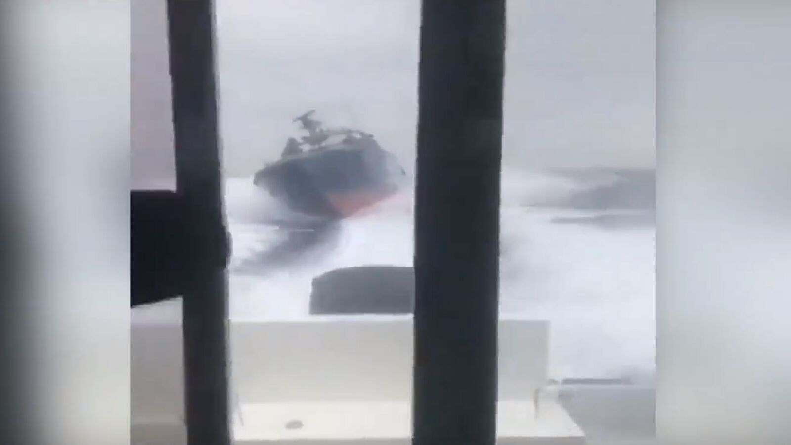 El vídeo de la espectacular y peligrosa persecución a unos narcos por el Servicio de Vigilancia Aduanera 