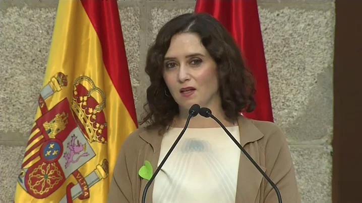 AYUSO