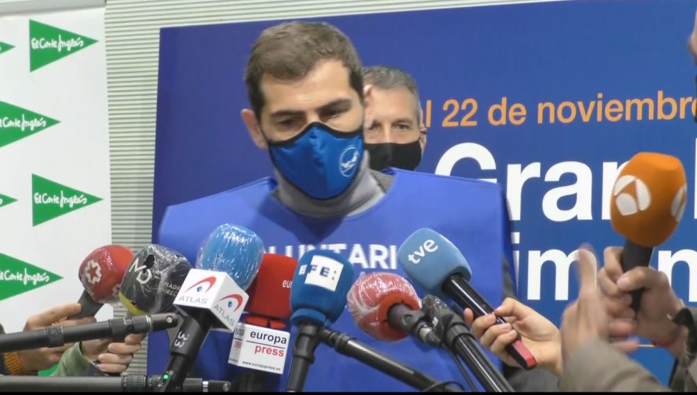 Iker Casillas apadrina el Banco de Alimentos: "Este año tenemos que ser más solidarios si cabe"