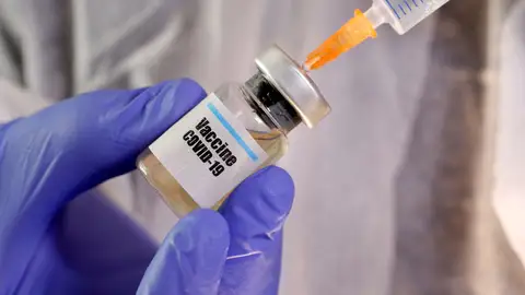 A3 Noticias 1 (16-11-20) Moderna anuncia que su vacuna contra el coronavirus tiene una efectividad del 94,5% y es más fácil de almacenar A3 Noticias 1 (16-11-20) Moderna anuncia que su vacuna contra el coronavirus tiene una efectividad del 94,5% y es más fácil de almacenar