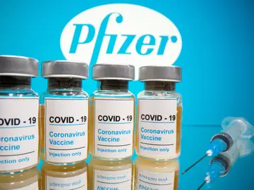 La FDA aprueba por completo la vacuna de Pfizer contra la COVID-19 La FDA aprueba por completo la vacuna de Pfizer contra la COVID-19