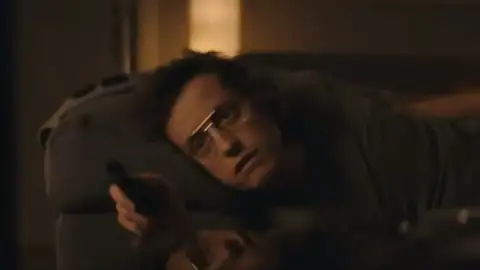 Vídeo 'Héroe del Sofá' Campaña Gobierno Alemania