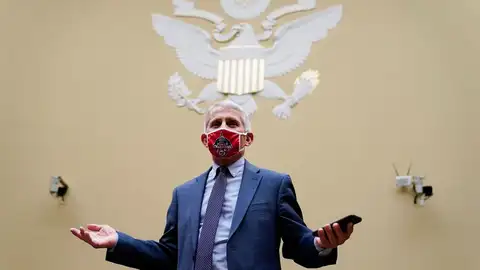 Anthony Fauci, el virólogo de la Casa Blanca, pide trabajar ya con Joe Biden para frenar el coronavirus Anthony Fauci, el virólogo de la Casa Blanca, pide trabajar ya con Joe Biden para frenar el coronavirus