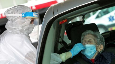 Confinamiento Andaluc&iacute;a, Madrid, Arag&oacute;n y Navarra: nuevas medidas y &uacute;ltima hora del coronavirus en Espa&ntilde;a hoy