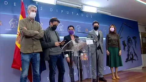 Podemos se une a ERC y Bildu para presionar al PSOE con una enmienda a los presupuestos sobre desahucios Podemos se une a ERC y Bildu para presionar al PSOE con una enmienda a los presupuestos sobre desahucios