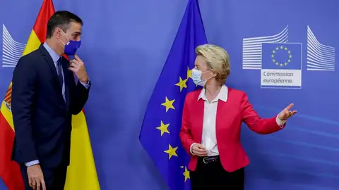 La presidenta de la Comisión Europea, Ursula von der Leyen, recibe a Pedro Sánchez el pasado julio. La presidenta de la Comisión Europea, Ursula von der Leyen, recibe a Pedro Sánchez el pasado julio.