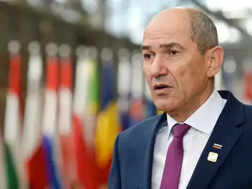 Eslovenia se une a Hungría y Polonia en el veto a los presupuestos europeos para 2021-27 Eslovenia se une a Hungría y Polonia en el veto a los presupuestos europeos para 2021-27