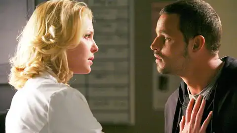 Katherine Heigl y Justin Chambers como Izzie y Alex Karev en 'Anatomía de Grey' Katherine Heigl y Justin Chambers como Izzie y Alex Karev en 'Anatomía de Grey'