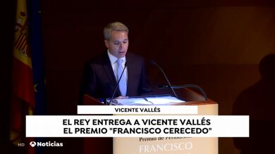 Vicente Vallés recibe el Premio Francisco Cerecedo por su 