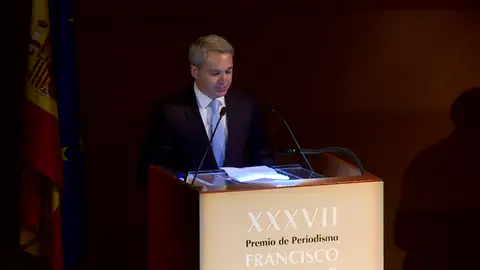 El discurso de Vicente Vallés tras recibir el premio 'Francisco Cerecedo': "El periodismo es la antítesis del fanatismo" El discurso de Vicente Vallés tras recibir el premio 'Francisco Cerecedo': "El periodismo es la antítesis del fanatismo"