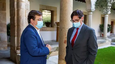 Sanidad abre la puerta a que los test de antígenos se puedan hacer en farmacias Sanidad abre la puerta a que los test de antígenos se puedan hacer en farmacias
